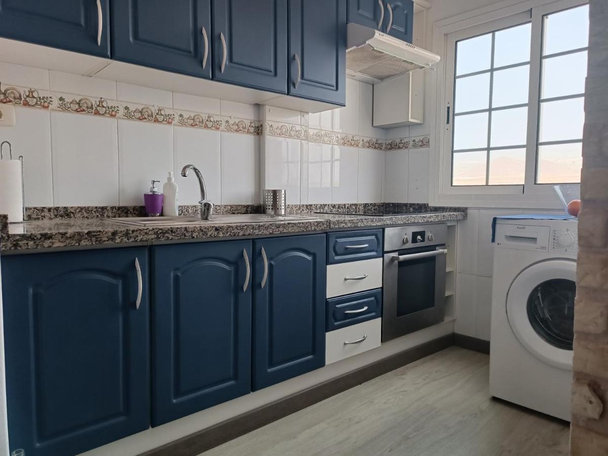 Apartamento Soleado Los Abrigos Exteriör bild